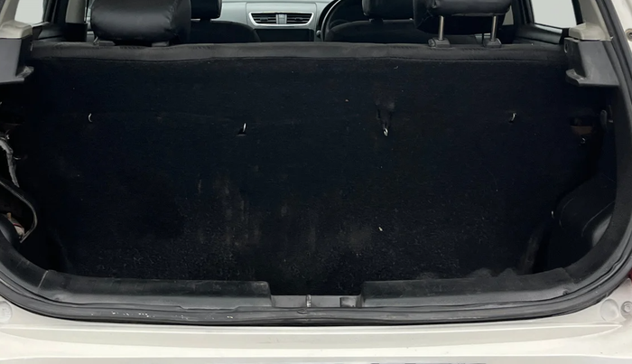 2014 Maruti Swift VDI, Diesel, Manual, 1,11,566 km, Boot Inside