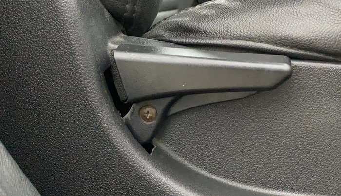 2018 Tata NEXON XMA PETROL, Petrol, Automatic, 88,984 km, Driver Side Adjustment Panel