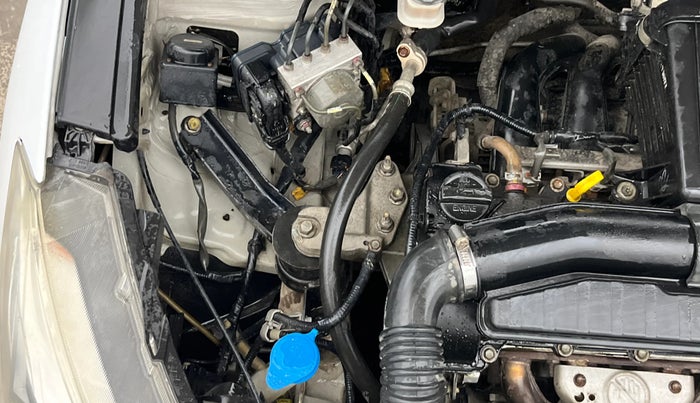 2015 Maruti Ciaz ZXI AT, Petrol, Automatic, 95,726 km, Engine View - Right