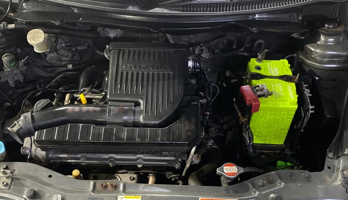 2014 Maruti Swift Dzire VXI, Petrol, Manual, 58,100 km, Engine View