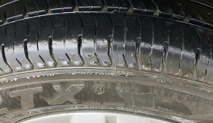 2021 Maruti Alto LXI OPT CNG, CNG, Manual, 93,349 km, Left Front Tyre Tread