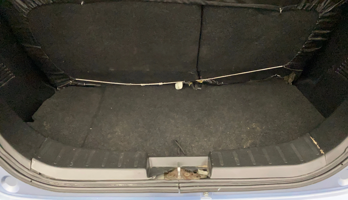 2013 Maruti Wagon R 1.0 LXI, Petrol, Manual, 88,827 km, Boot Inside