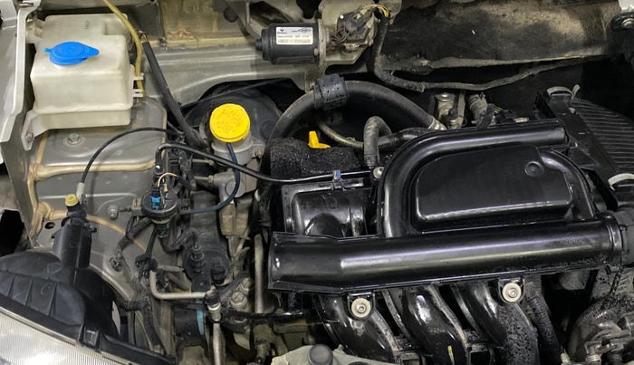 2016 Renault Kwid RXT 0.8, Petrol, Manual, 95,157 km, Engine View - Right