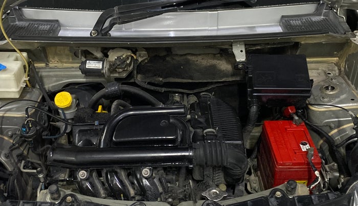 2016 Renault Kwid RXT 0.8, Petrol, Manual, 95,157 km, Engine View