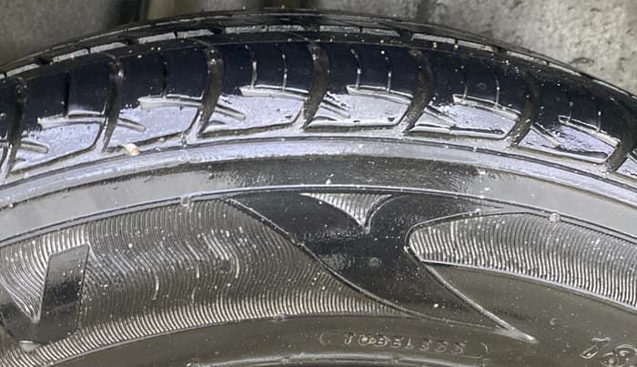 2017 Maruti Ciaz ZXI, Petrol, Manual, 36,855 km, Right Rear Tyre Tread
