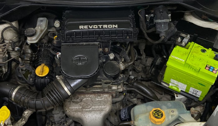 2018 Tata Tiago XZ PETROL, Petrol, Manual, 31,671 km, Engine View