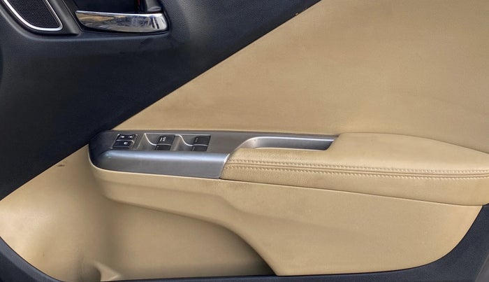 2017 Honda City 1.5L I-VTEC ZX CVT, Petrol, Automatic, 48,998 km, Driver Side Door Panels Control