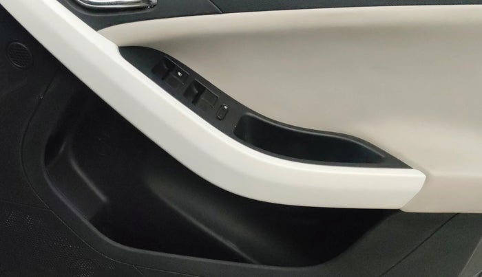 2024 Tata NEXON CREATIVE + SUNROOF 1.2 PETROL, Petrol, Manual, 16,329 km, Driver Side Door Panels Control