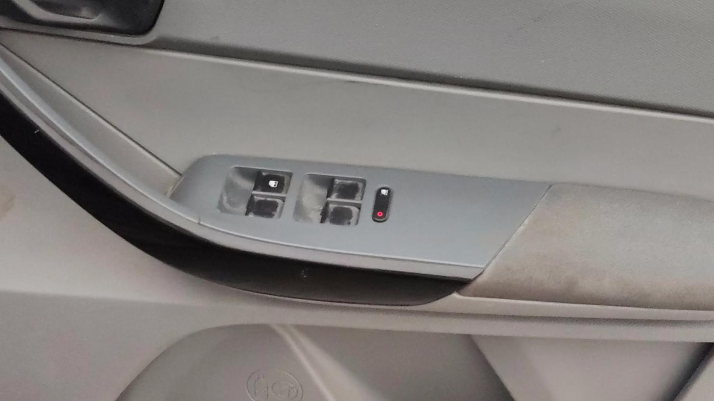 2022 Tata TIGOR XZ CNG, CNG, Manual, 51,827 km, Driver Side Door Panels Control