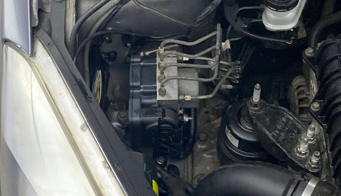 2018 Tata Tiago XZA PETROL, Petrol, Automatic, 80,365 km, Engine View - Right