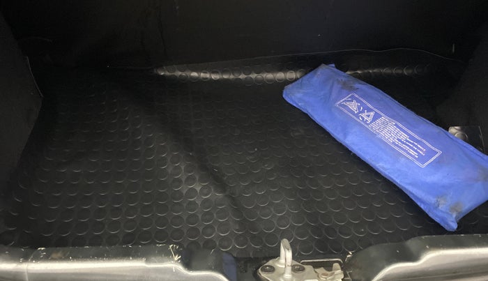 2021 Tata Tiago XT PETROL, Petrol, Manual, 97,121 km, Boot Inside