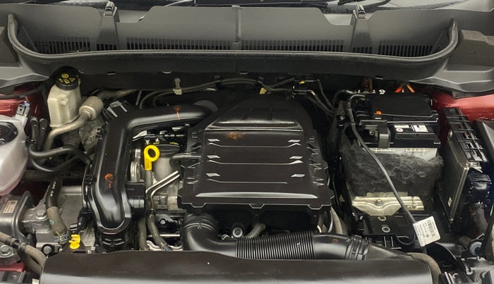 2022 Volkswagen TAIGUN TOPLINE 1.0 TSI AT, Petrol, Automatic, 44,181 km, Engine View