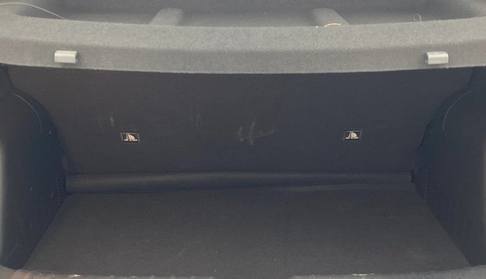 2023 KIA SONET HTX 1.0 DCT, Petrol, Automatic, 6,700 km, Boot Inside