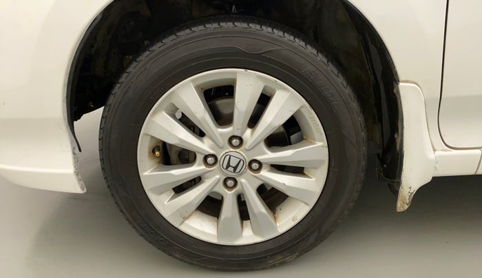 2013 Honda City 1.5L I-VTEC V MT, Petrol, Manual, 1,11,836 km, Left Front Wheel