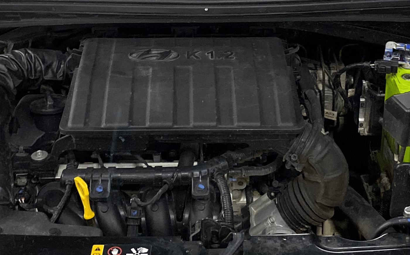 2023 Hyundai GRAND I10 NIOS SPORTZ AMT 1.2 KAPPA VTVT, Petrol, Automatic, 11,129 km, Engine View