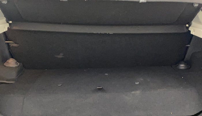 2023 Tata ALTROZ XZ CNG, CNG, Manual, 27,081 km, Boot Inside