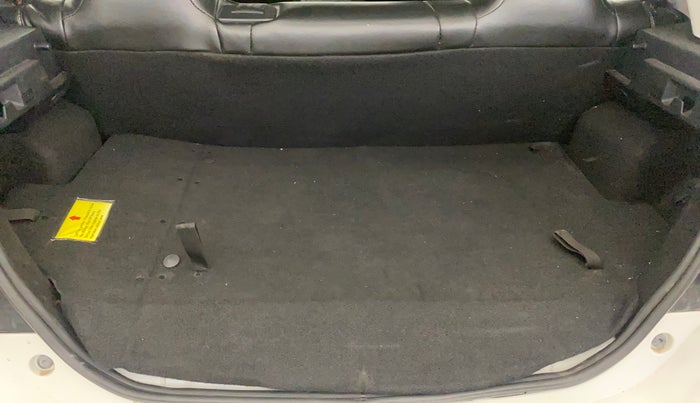 2024 Tata Tiago XT Rhythm CNG, CNG, Manual, 16,209 km, Boot Inside