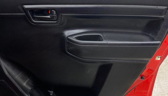 2022 Maruti S PRESSO VXI (O), Petrol, Manual, 43,335 km, Driver Side Door Panels Control