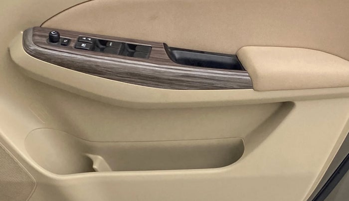 2020 Maruti Dzire ZXI, Petrol, Manual, 41,916 km, Driver Side Door Panels Control