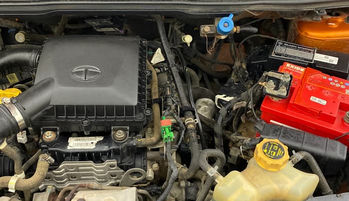 2019 Tata NEXON XZ PLUS PETROL DUAL TONE, CNG, Manual, 89,283 km, Engine View - Left