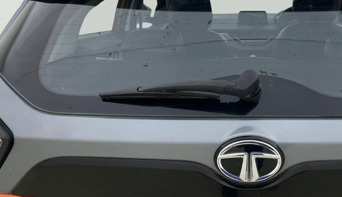 2019 Tata NEXON XZ PLUS PETROL DUAL TONE, CNG, Manual, 89,283 km, Rear Wiper