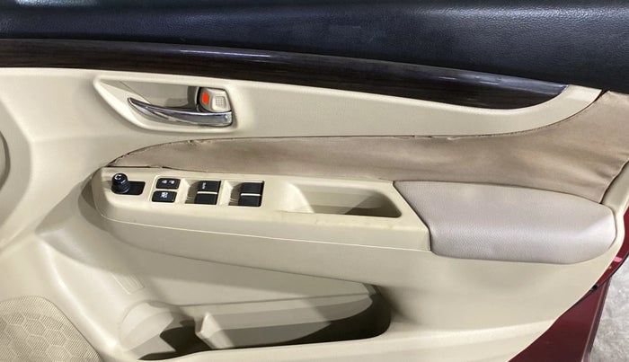 2015 Maruti Ciaz VXI+, Petrol, Manual, 20,670 km, Driver Side Door Panels Control