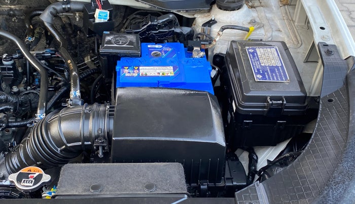 2023 Hyundai VENUE S 1.2, CNG, Manual, 80,351 km, Engine View - Left