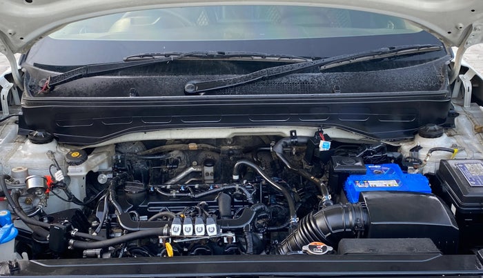 2023 Hyundai VENUE S 1.2, CNG, Manual, 80,351 km, Engine View