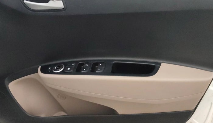 2015 Hyundai Grand i10 ASTA AT 1.2 KAPPA VTVT, Petrol, Automatic, 45,319 km, Driver Side Door Panels Control