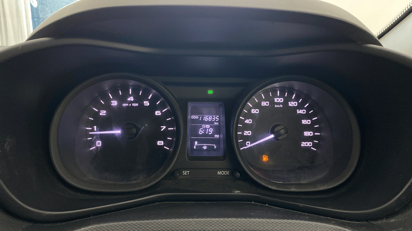 2018 Tata NEXON XM PETROL, Petrol, Manual, 1,18,173 km, Odometer Image