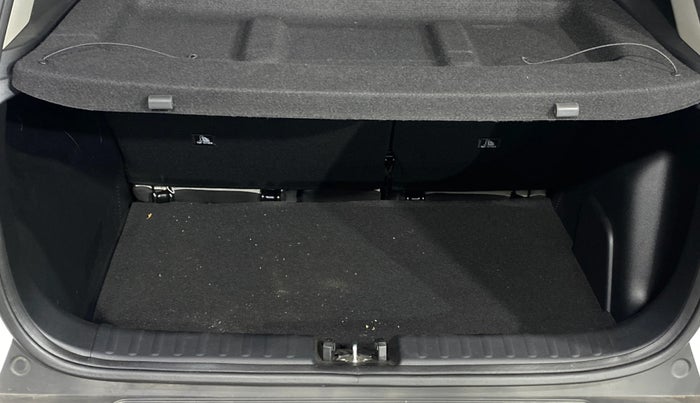 2025 KIA SONET HTK PLUS 1.2 PETROL MT, Petrol, Manual, 1,804 km, Boot Inside