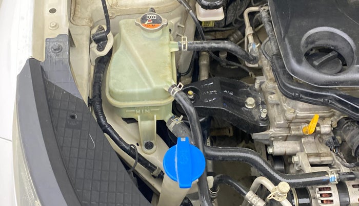 2020 Hyundai VENUE SX 1.0 TURBO, Petrol, Manual, 95,244 km, Engine View - Right