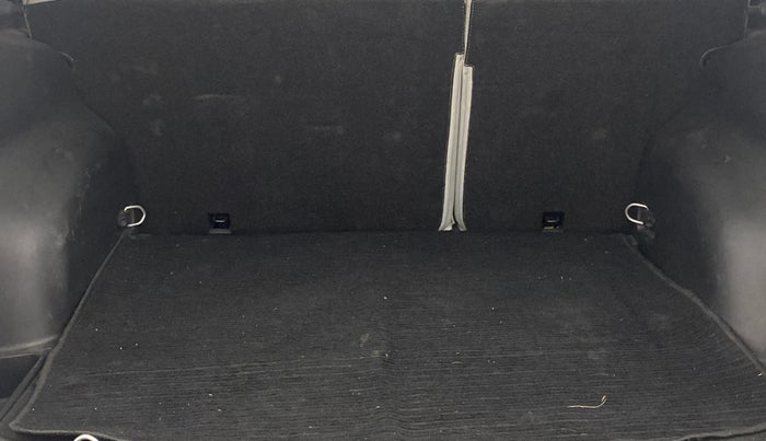 2022 Jeep Compass SPORT 1.4 PETROL, Petrol, Manual, 35,312 km, Boot Inside