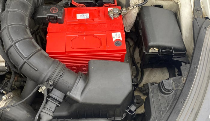 2014 Hyundai i20 SPORTZ 1.4 CRDI, Diesel, Manual, 77,055 km, Engine View - Left