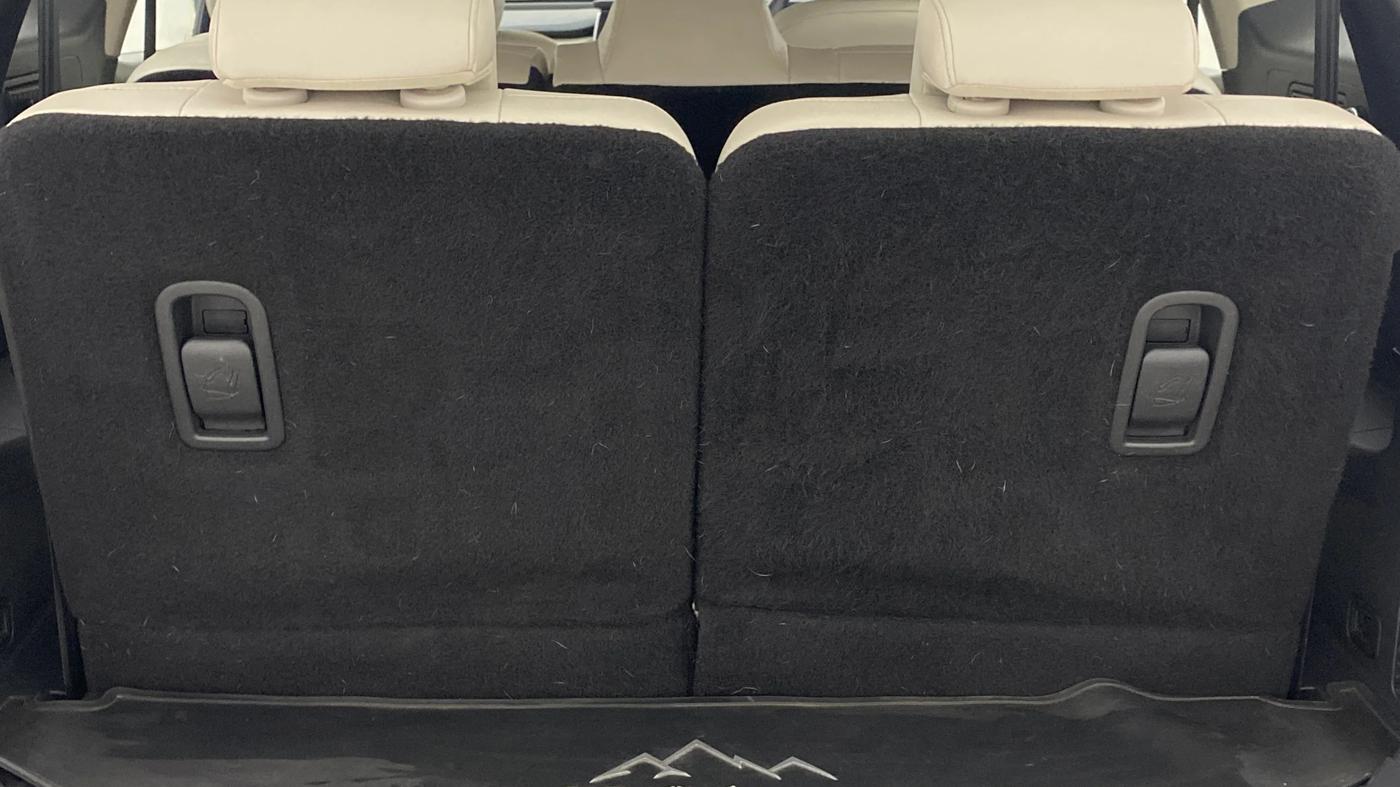 2021 Mahindra XUV700 AX 7 P AT 7 STR, Petrol, Automatic, 31,113 km, Boot Inside