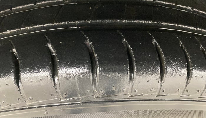 2019 Hyundai NEW SANTRO ERA EXECUTIVE, Petrol, Manual, 14,205 km, Right Front Tyre Tread