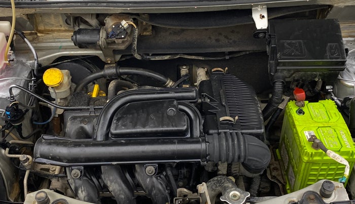 2017 Renault Kwid RXL, Petrol, Manual, 1,02,238 km, Engine View