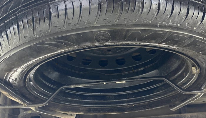 2024 Maruti XL6 ALPHA PLUS AT, Petrol, Automatic, 48,165 km, Spare Tyre