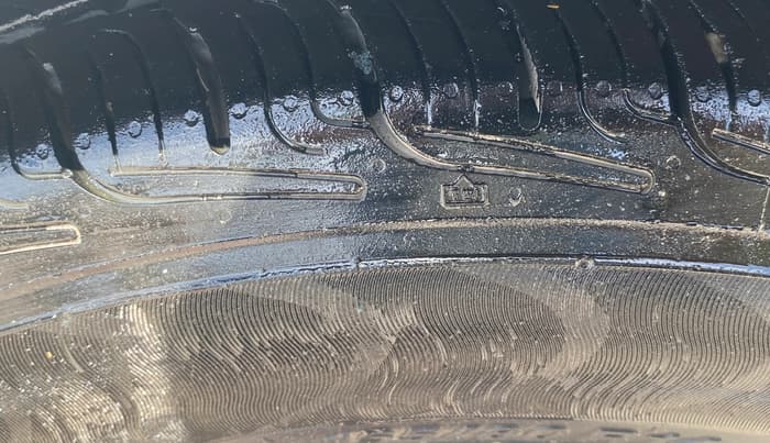 2014 Maruti Celerio VXI AMT, Petrol, Automatic, 84,949 km, Left Front Tyre Tread