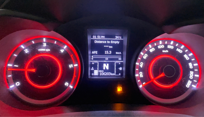 2021 Mahindra XUV300 W8 (O) 1.5 DIESEL AMT, Diesel, Automatic, 1,06,183 km, Odometer Image