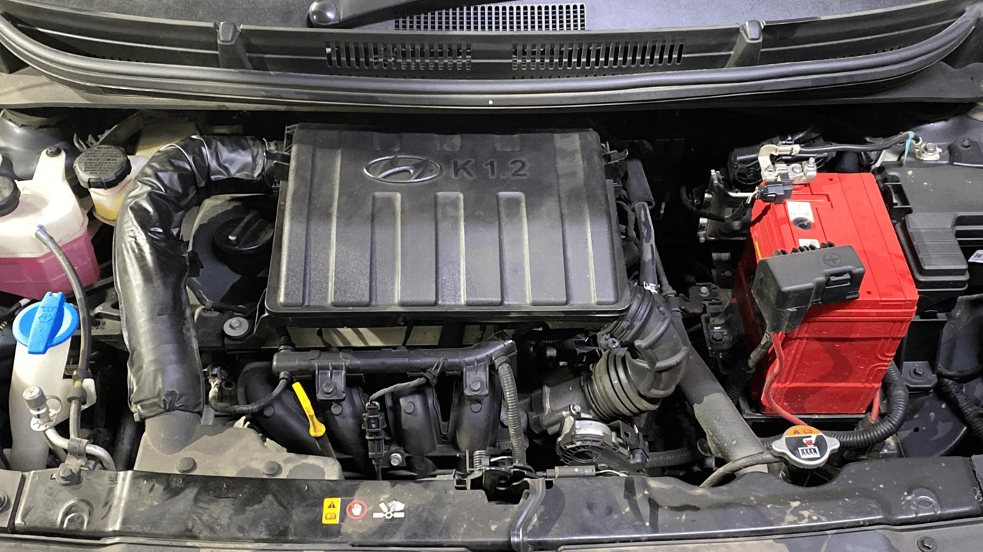2024 Hyundai AURA SX 1.2, Petrol, Manual, 14,251 km, Engine View
