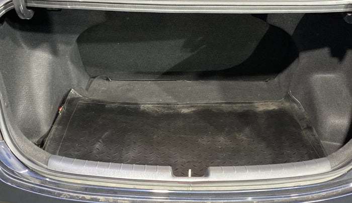 2024 Hyundai AURA SX 1.2, Petrol, Manual, 14,251 km, Boot Inside