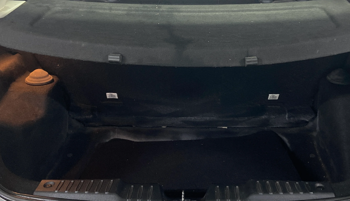 2022 Tata ALTROZ XZ PLUS PETROL, Petrol, Manual, 12,856 km, Boot Inside