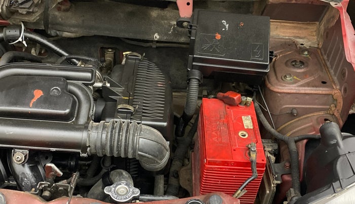 2017 Renault Kwid RXT 0.8, Petrol, Manual, 64,479 km, Engine View - Left