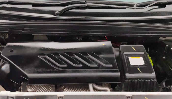 2025 Mahindra MARAZZO M 6 + 8 STR, Diesel, Manual, 5,480 km, Engine View