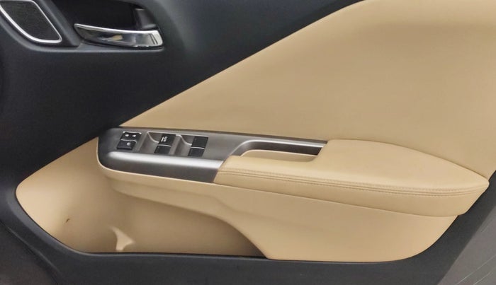 2018 Honda City 1.5L I-VTEC ZX CVT, Petrol, Automatic, 60,344 km, Driver Side Door Panels Control