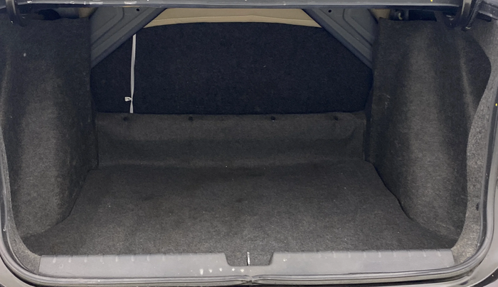 2017 Honda City 1.5L I-DTEC ZX, Diesel, Manual, 69,517 km, Boot Inside