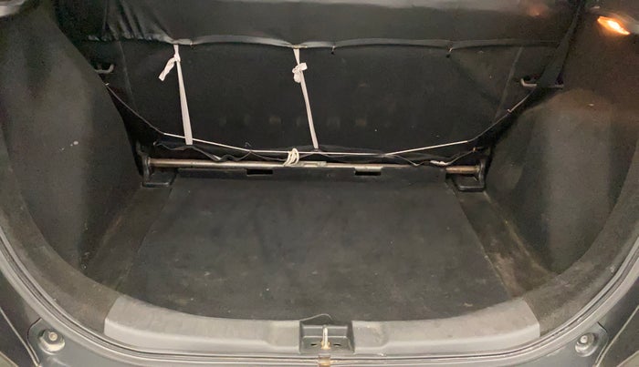 2017 Honda WR-V 1.2L I-VTEC VX MT, Petrol, Manual, 1,12,442 km, Boot Inside