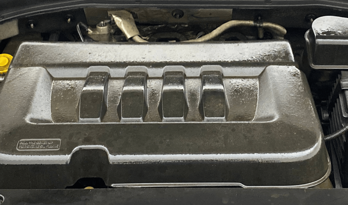 2022 Mahindra XUV700 AX 7 LUXURY D AWD AT 7 STR, Diesel, Automatic, 82,634 km, Engine View