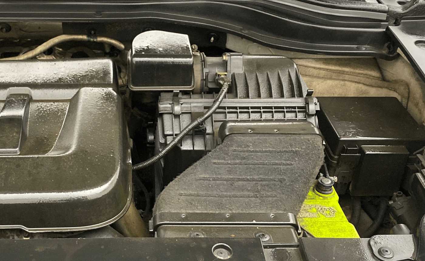 2022 Mahindra XUV700 AX 7 LUXURY D AWD AT 7 STR, Diesel, Automatic, 82,634 km, Engine View - Left